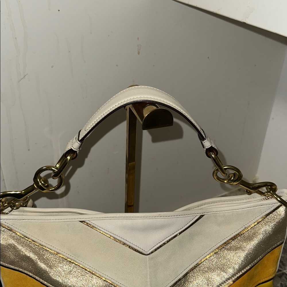 Coach Chevron Shoulder Bag in Cream, Gold, and Yellow. PRE-OWNED. Like new. - Picture 4 of 8
